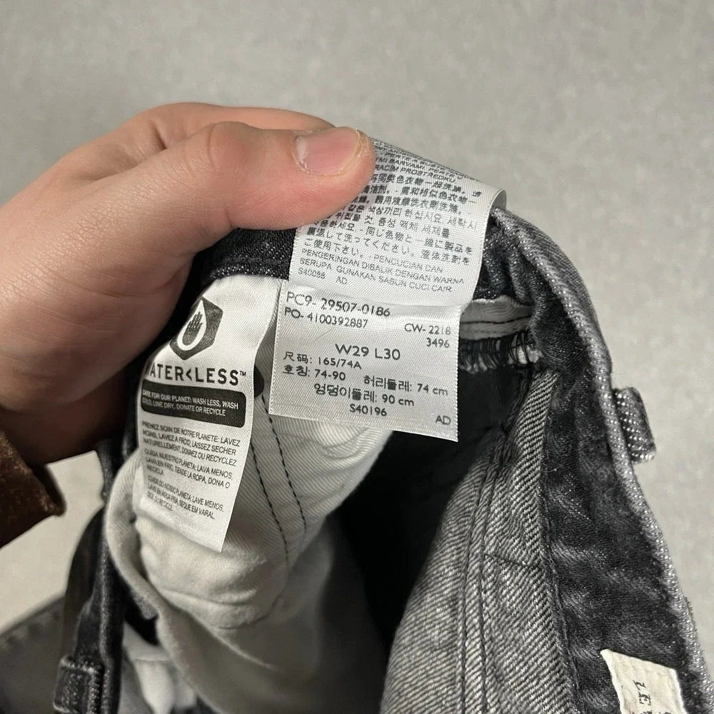 Levis Premium Jeans Mens 29x30 (Fit 30x28) Black 502 Taper Cotton Blend Stretch